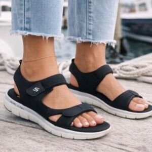 Skechers Memory Foam Black Sandals Womens Sz 7 Comfort Casual Summer.